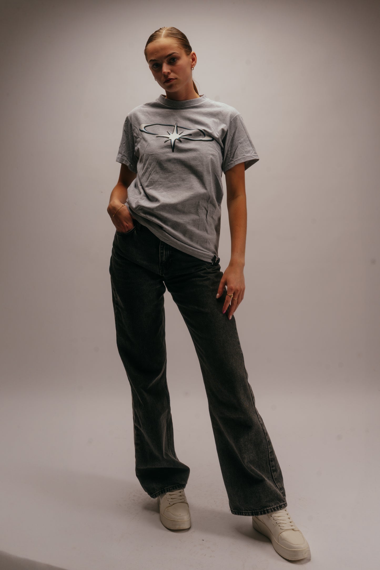 Comet Tee